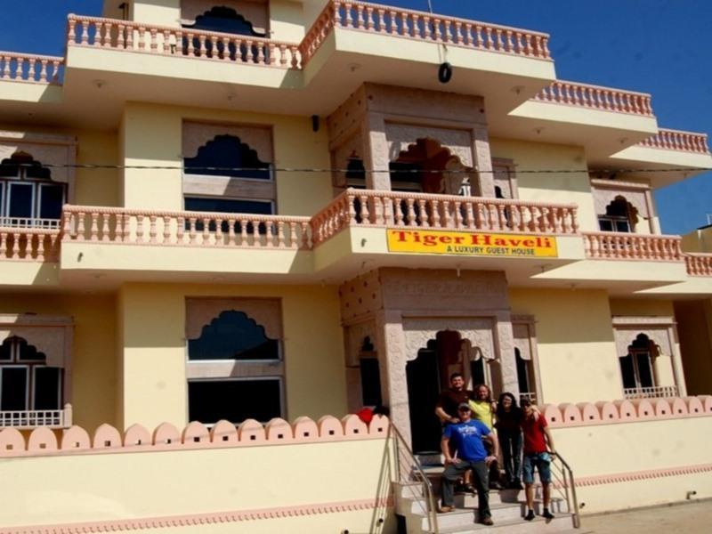 Hotel Tiger Haveli Sawai Madhopur Bagian luar foto